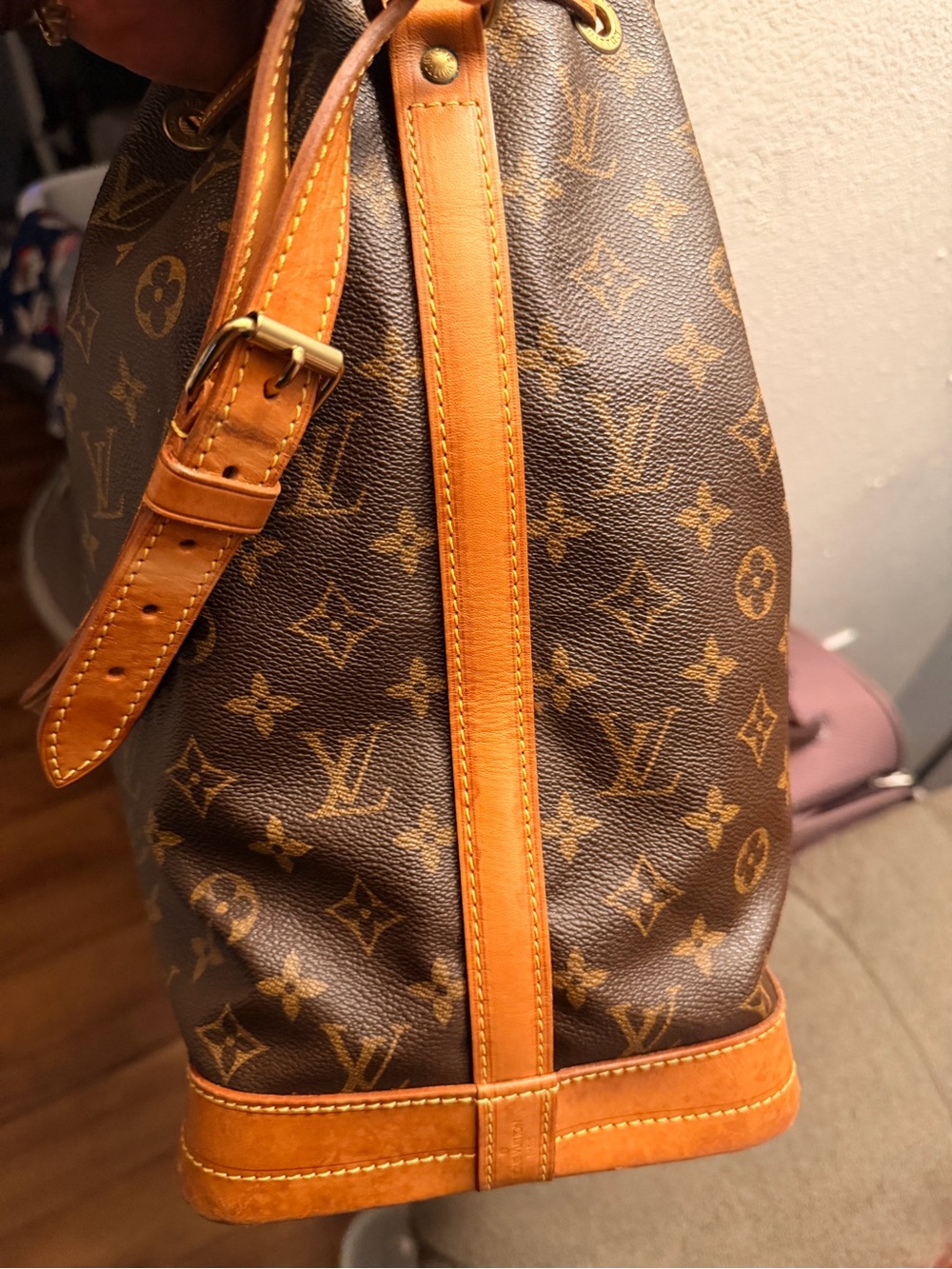 Louis Vuitton Monogram Canvas Drawstring Bucket Bag Neo Noe GM vintage - Picture 8 of 12